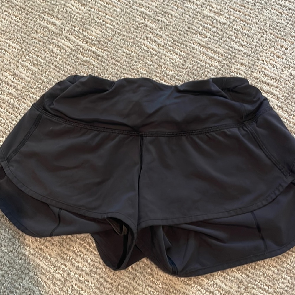 Black Lululemon Speed Up shorts